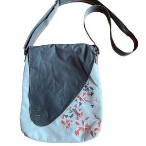 FILA TIVA Cream & Green Crossbody Bag